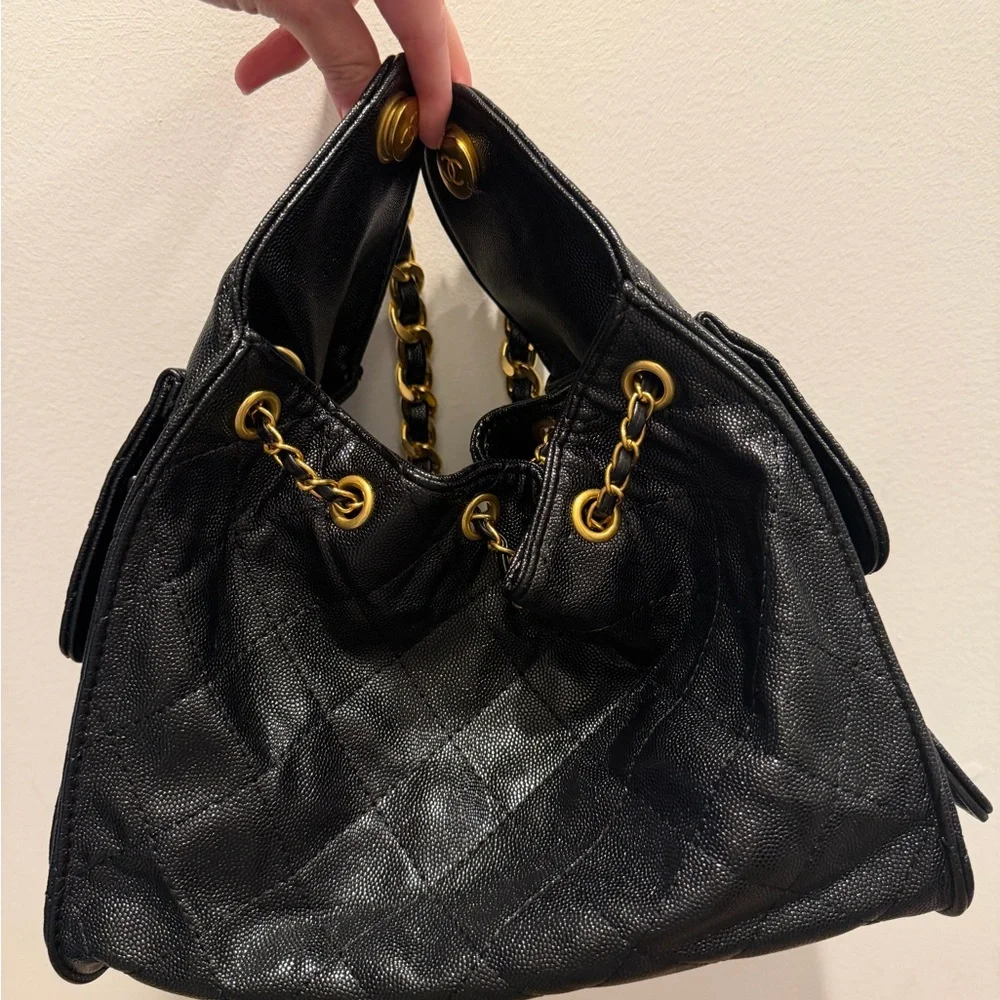 CHANEL 25 Small Black Quilted Leather Shoulder Bag with Gold Hardware and Chain - Picture 3 of 4